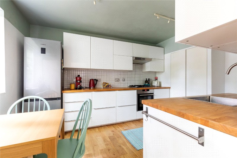 Highbury Quadrant, London, N5