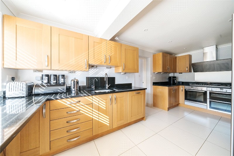 The Marlowes, Newbury, Berkshire, RG14
