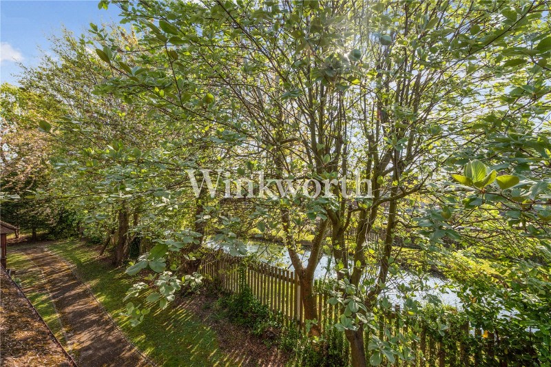 Hamilton Way, London, N13