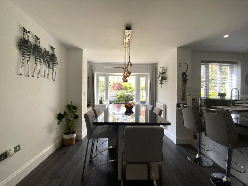 Fruitfields Close, Devizes, Wiltshire, SN10