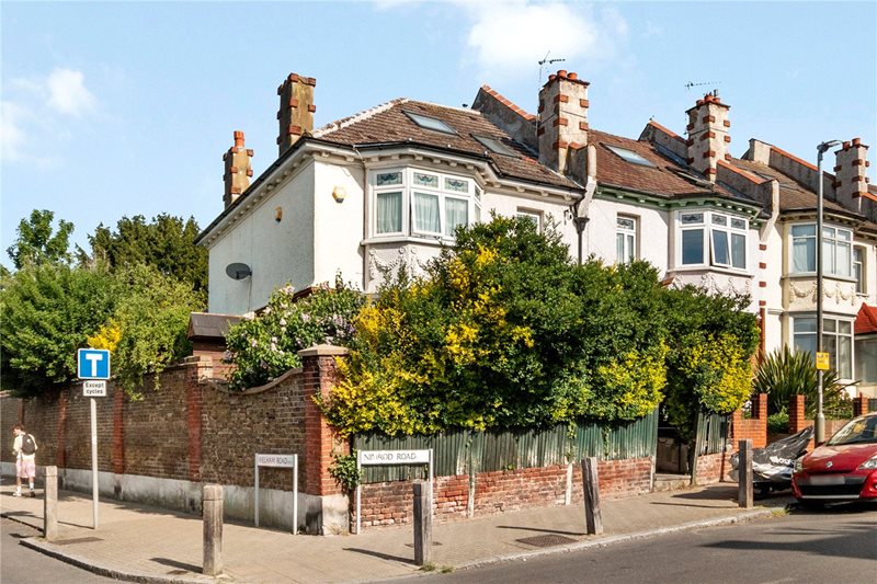 Nimrod Road, London, SW16