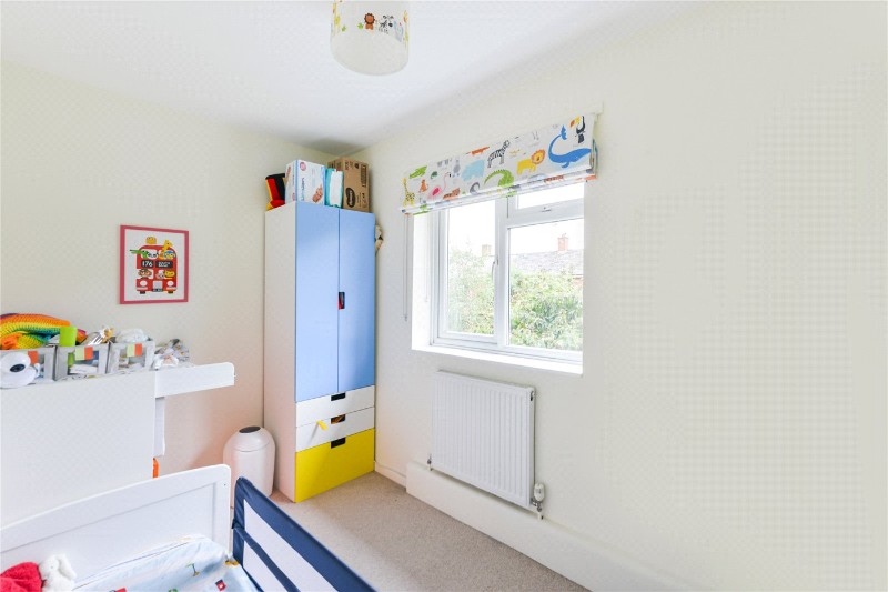 Deeside Road, London, SW17