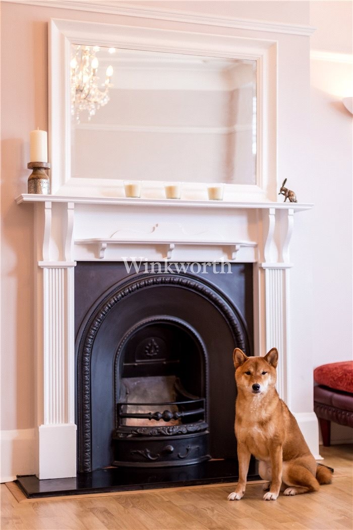 River Avenue, London, N13