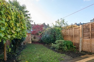 Bolton Gardens, London, NW10