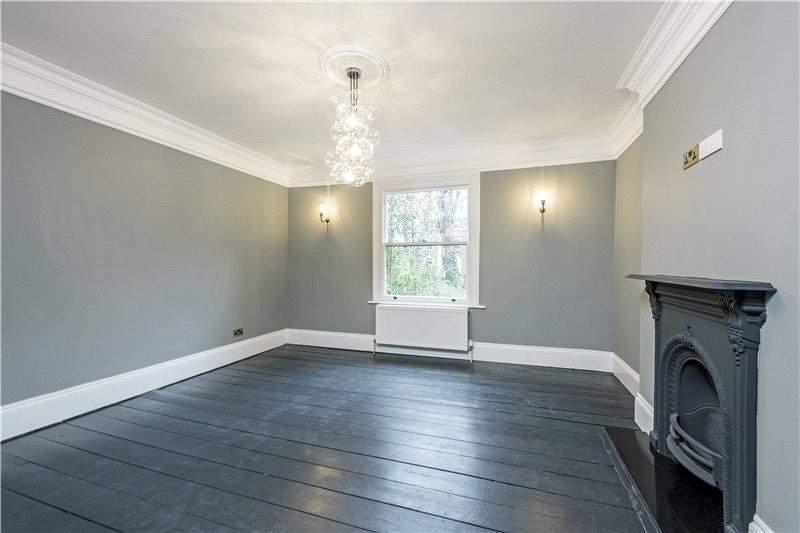 Castelnau, Barnes, London, SW13