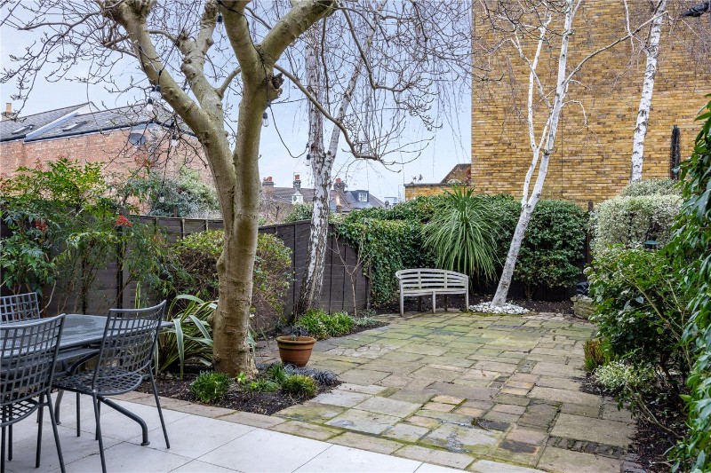Chelverton Road, London, SW15