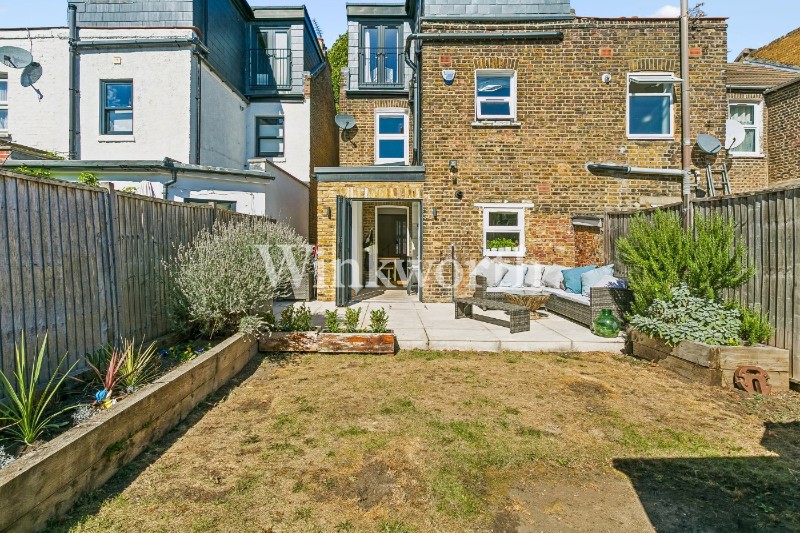 Roslyn Road, London, N15