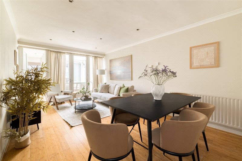 Porchester Square, London, W2