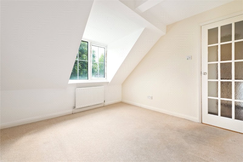 New Cross Road, London, SE14