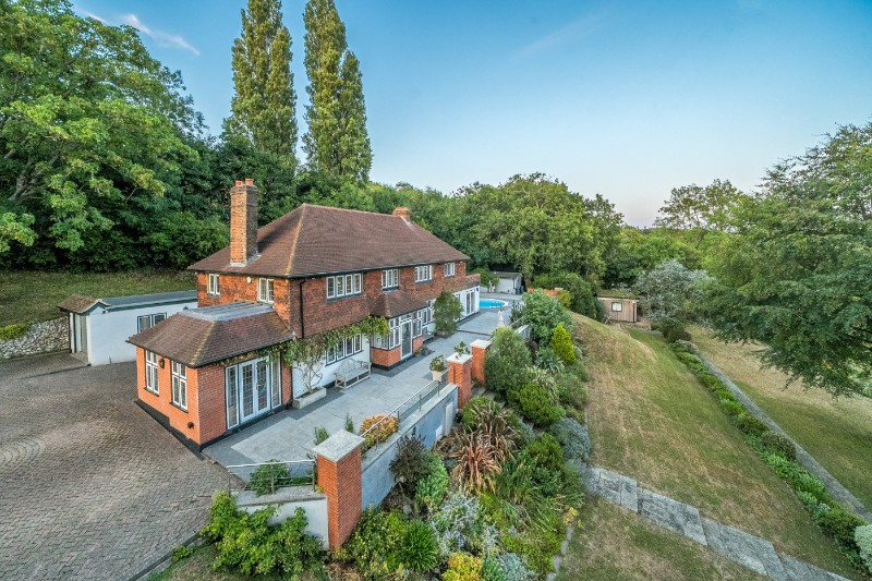 Westerham Road, Keston, BR2