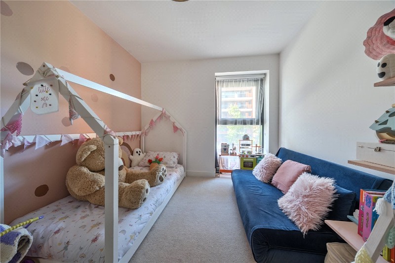 Kingman Way, Newbury, Berkshire, RG14