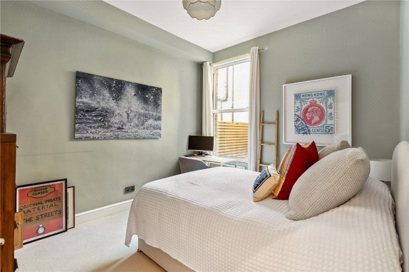 Lysias Road, London, SW12