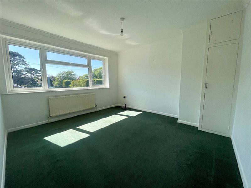 Lyndale Close, Milford on Sea, Lymington, Hampshire, SO41