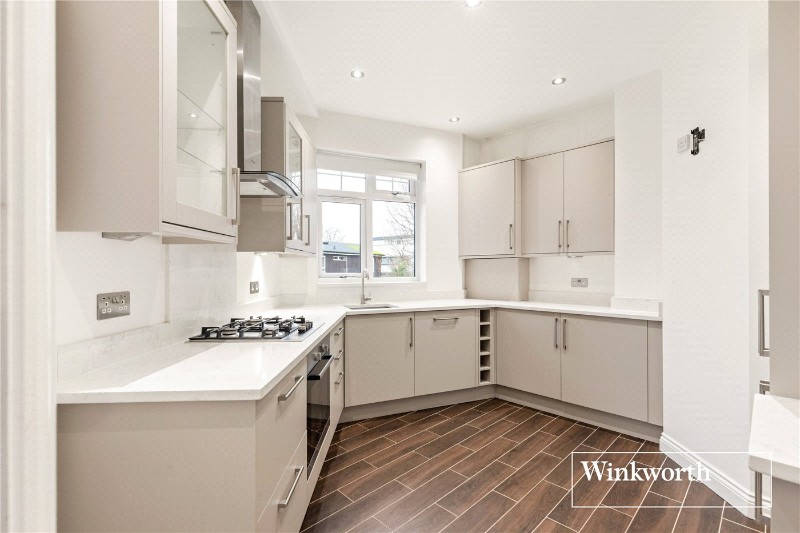 East End Road, London, N3