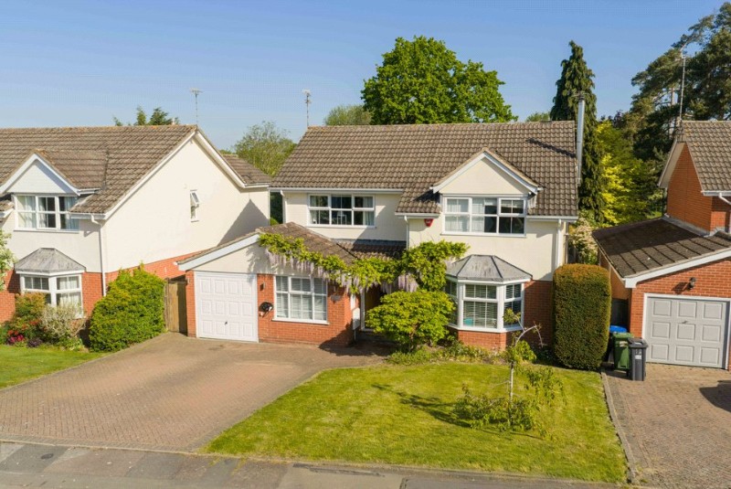 Ashley Crescent, Warwick, Warwickshire, CV34