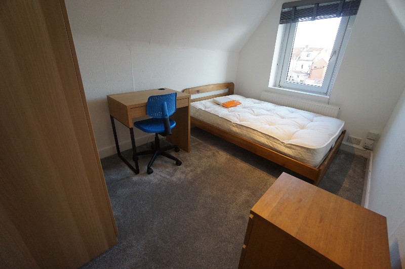 Fishponds Road, Eastville, BRISTOL, BS5