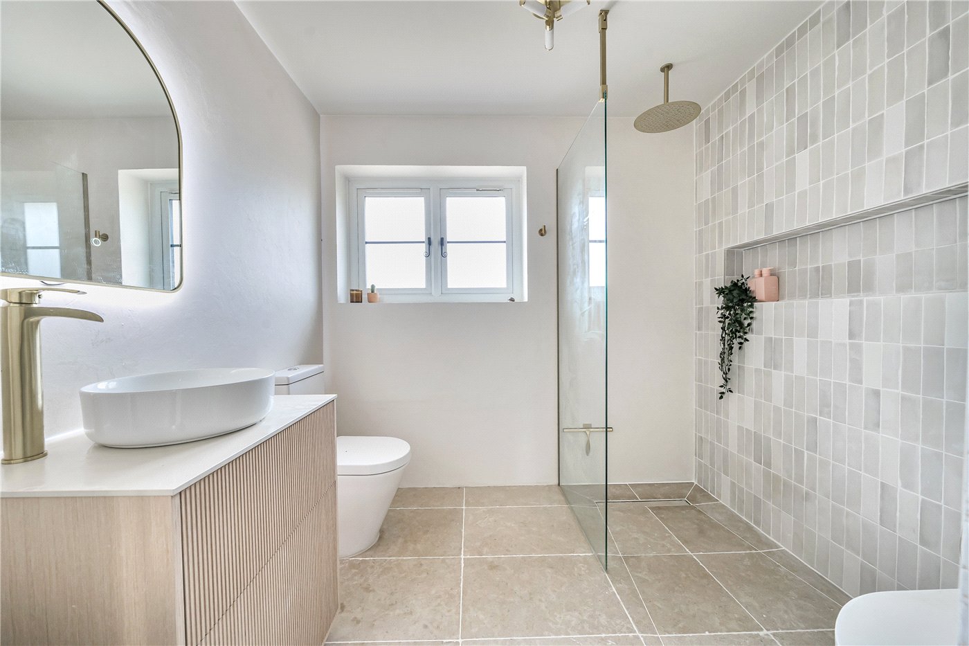 Ensuite