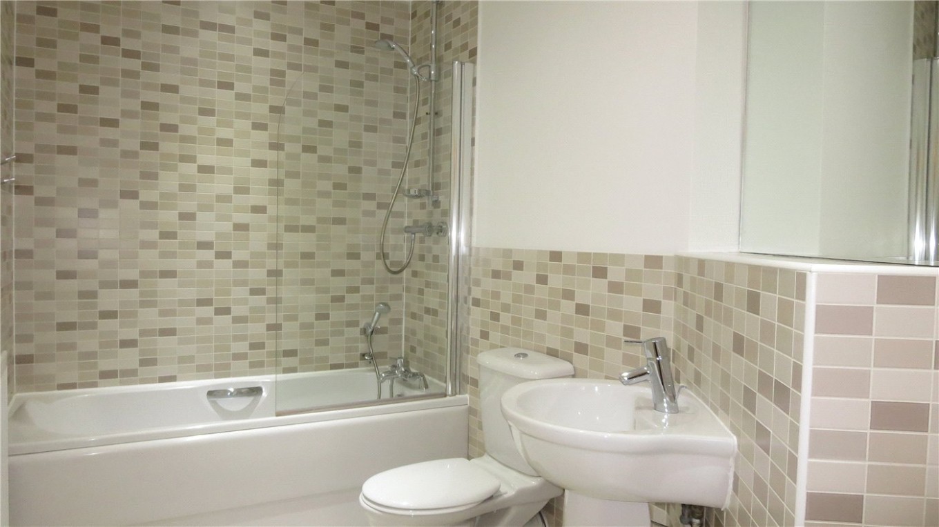 1 bedroom property to rent in Azure Court, 666 Kingsbury Road, London