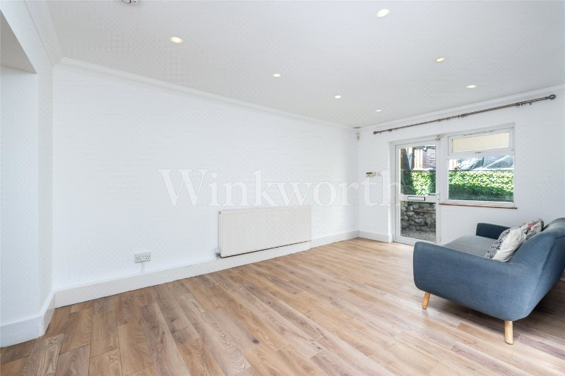 North End Road, London, NW11