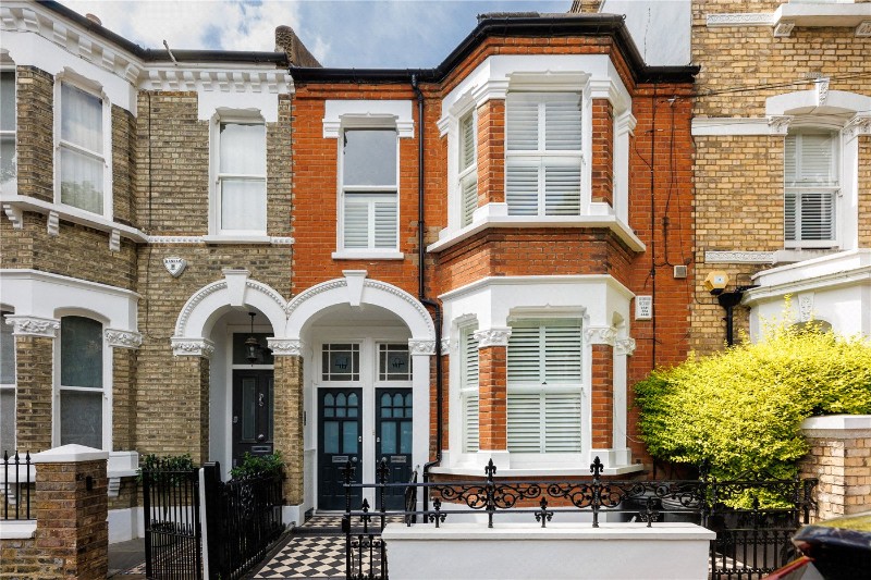 Amerland Road, London, SW18