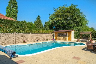 West Drive, Sudbrooke, Lincoln, Lincolnshire, LN2