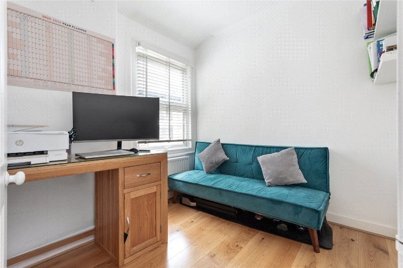 Sellincourt Road, London, SW17