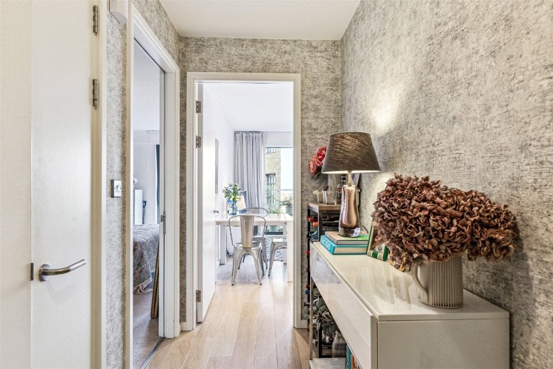 Macaulay Road, London, SW4