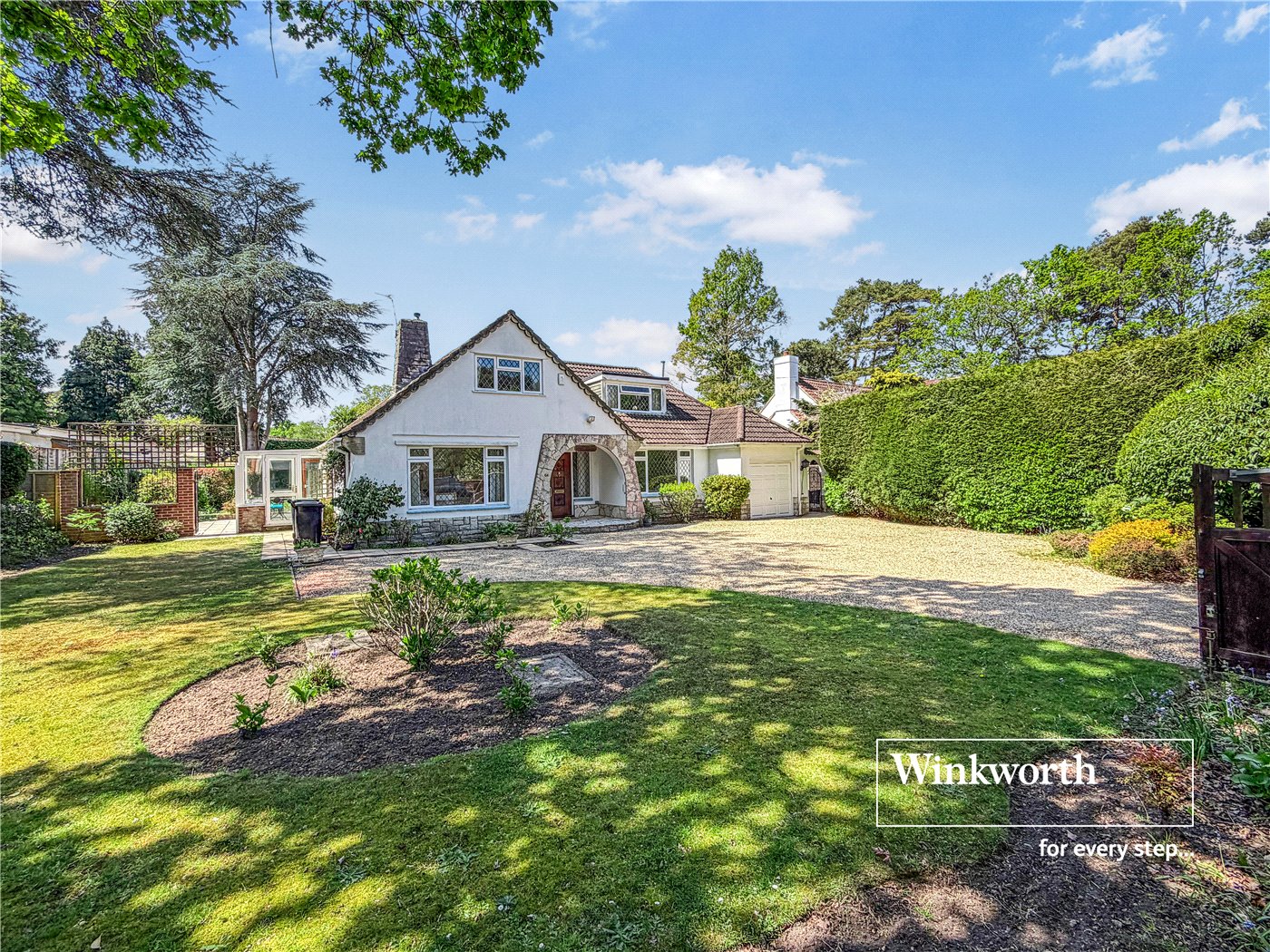 Golf Links Road, Ferndown, Dorset, BH22
