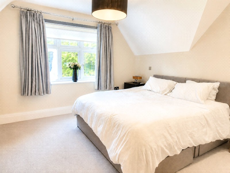 Coombehurst Close, Hadley Wood, EN4