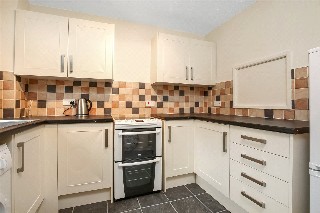 Kestrel Close, Winchester, Hampshire, SO22
