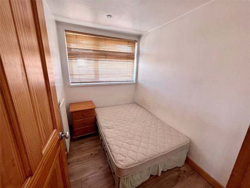 Portsmouth Road, Thames Ditton, Surrey, KT7