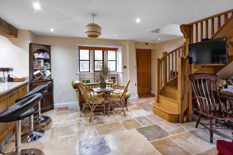 Kilham Lane, Shipton Oliffe, Cheltenham, Gloucestershire, GL54