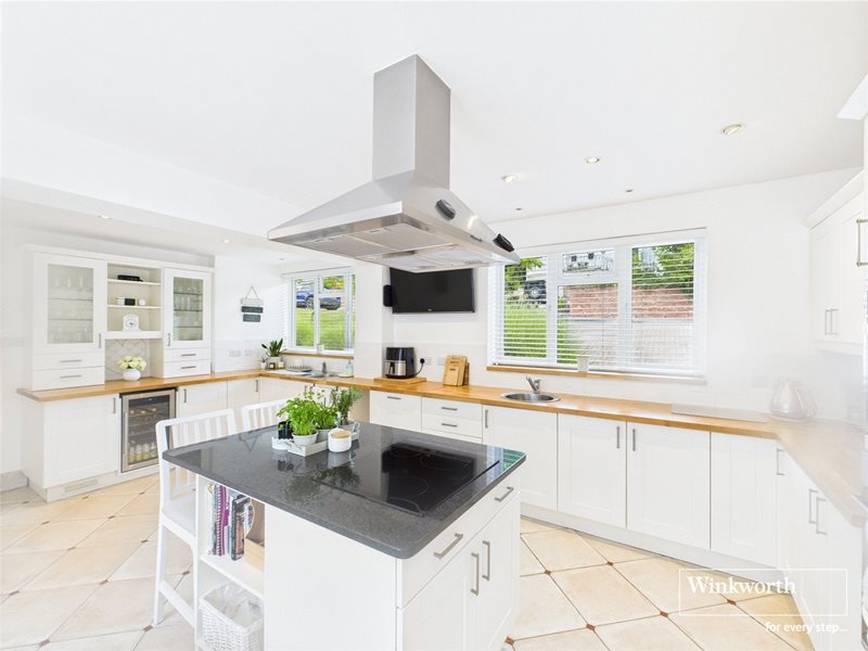 Sheep Walk, Emmer Green, Reading, Berkshire, RG4