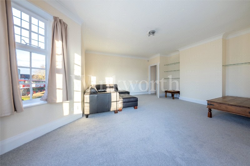 Golders Green Road, London, NW11