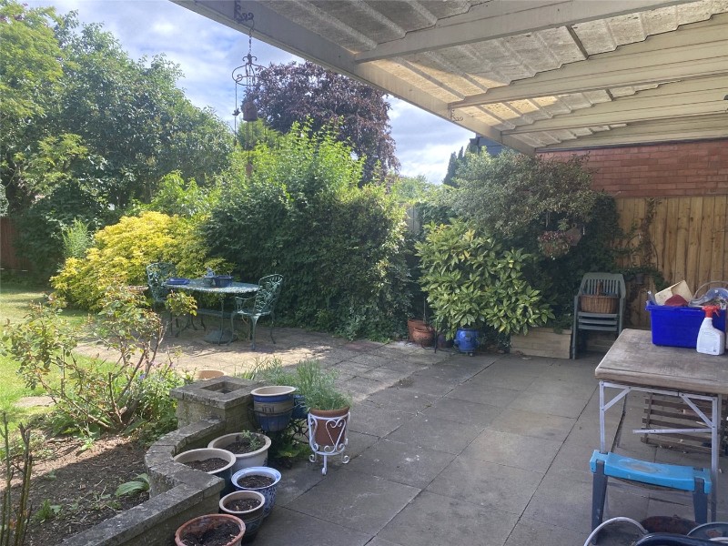 Rushmere Avenue, Abington, Northampton, Northamptonshire, NN1