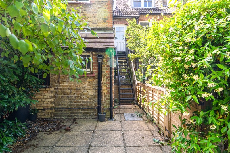 Babington Road, London, SW16