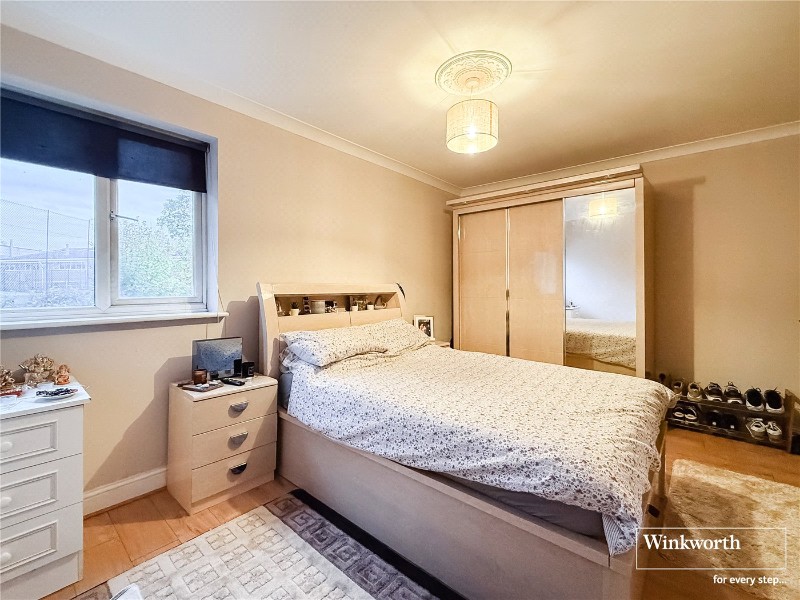 Ridge Close, Hendon, London, NW4