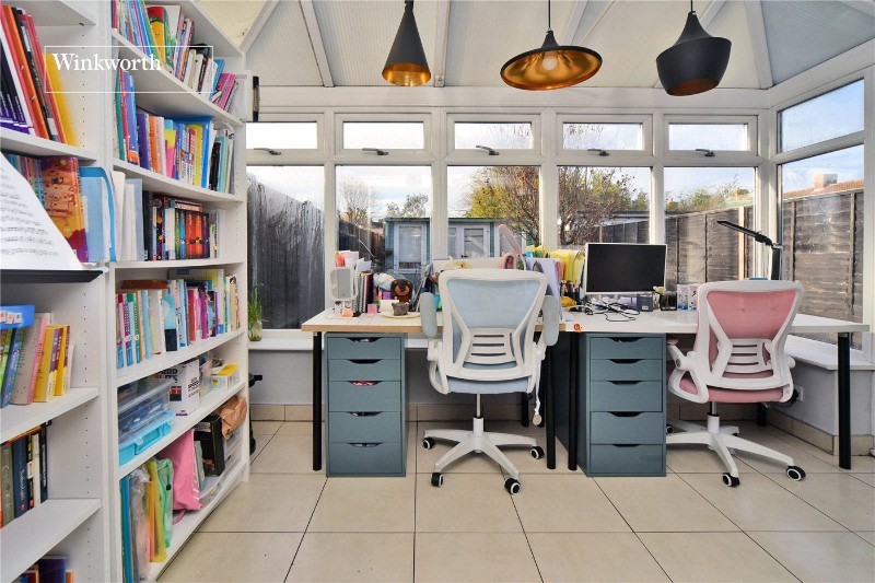 Buckland Way, Worcester Park, KT4