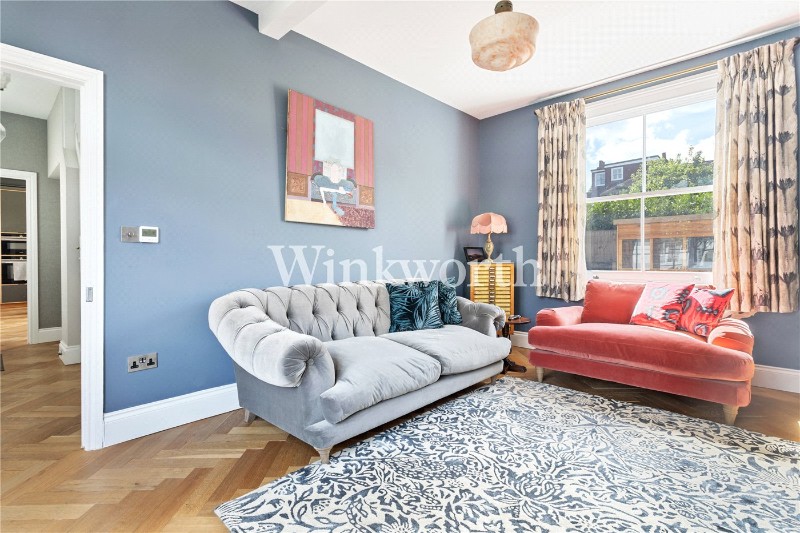 Lytton Avenue, London, N13