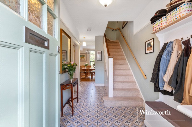 Hervey Close, Finchley, London, N3
