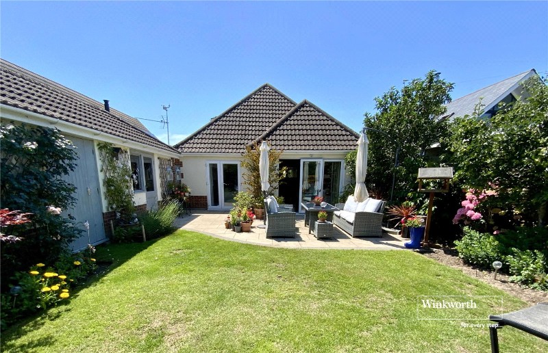 Lingwood Avenue, Christchurch, Dorset, BH23