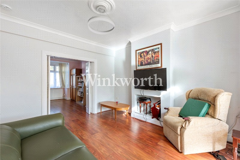 Ash Grove, London, N13