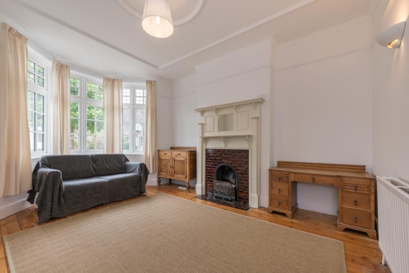 Doyle Gardens, London, NW10
