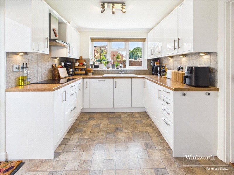 Dalby Crescent, Newbury, Berkshire, RG14