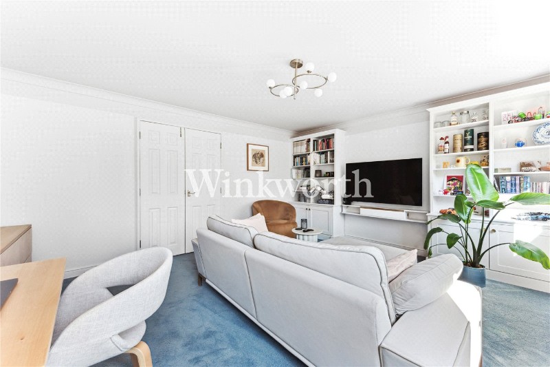 Westminster Drive, London, N13