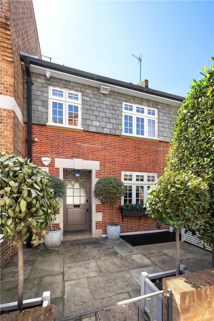 Dovehouse Street, London, SW3