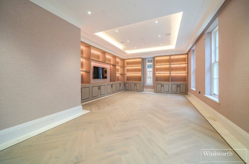 Wentworth Drive, Wentworth Estate, Virginia Water, Surrey, GU25