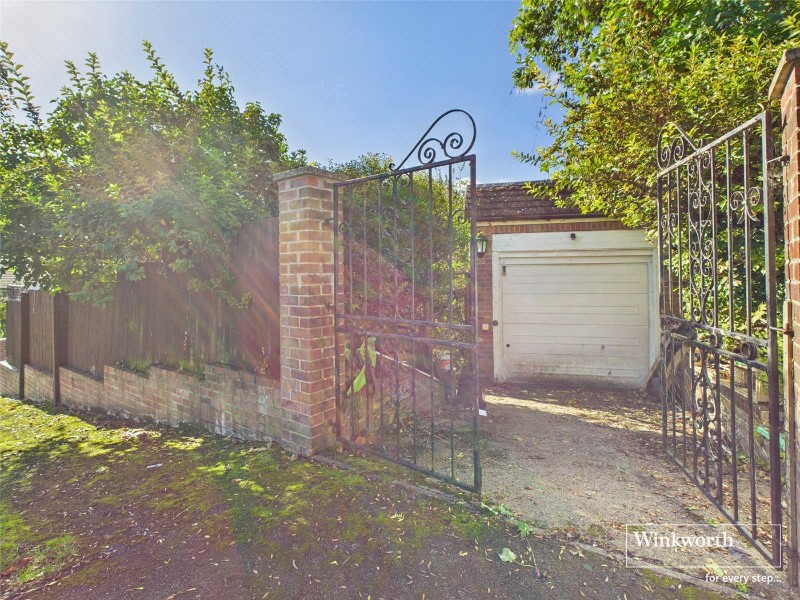 Overdown Road, Tilehurst, Reading, Berkshire, RG31