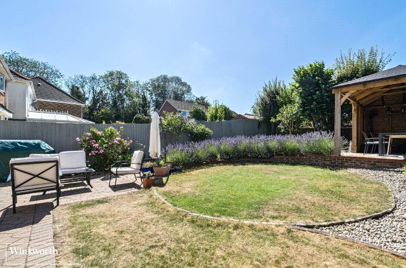 Schroeder Close, Basingstoke, Hampshire, RG21