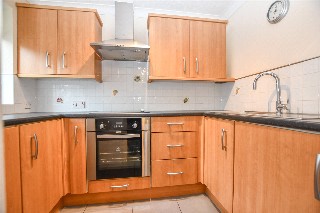 Reading Road, Wokingham, Berkshire, RG41